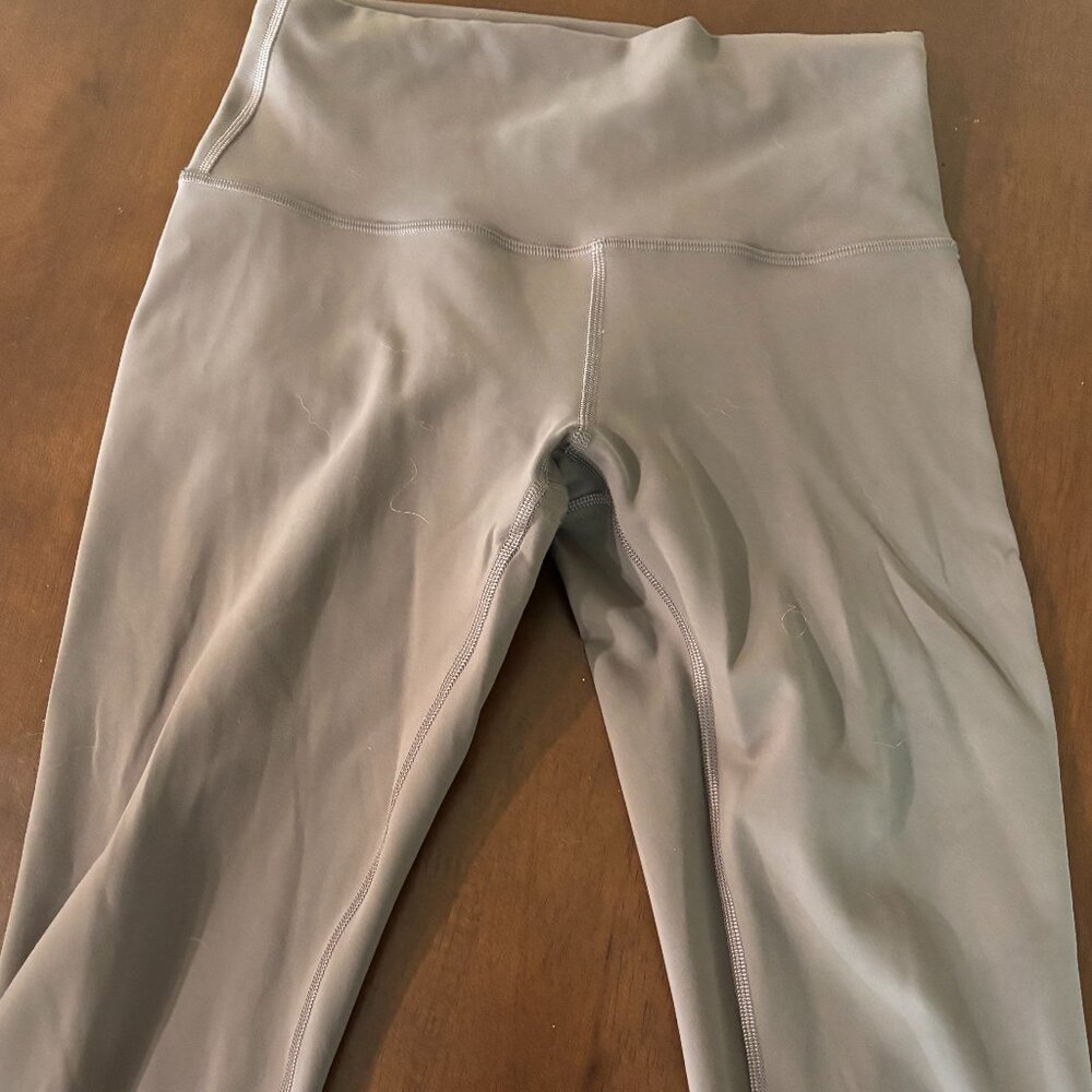 lululemon Women's Align High Rise Pant 28